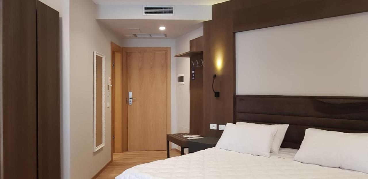 Klajdi Resort & Spa Golem  Ngoại thất bức ảnh A room at the hotel